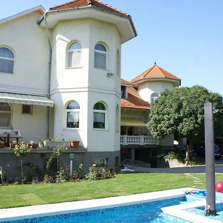In Siofok/balaton 19943 Apartament