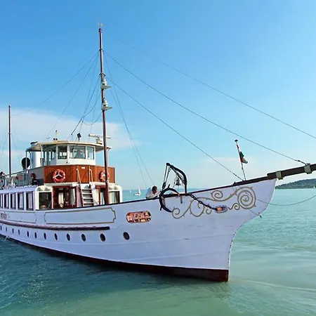 In - Balaton 19943 *