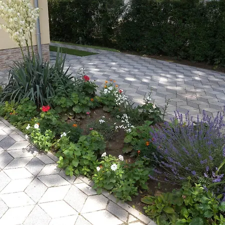 In - Balaton 19943 アパート